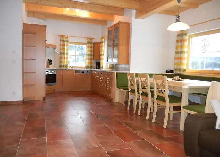 Longa Alpesi faház *